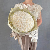 108本のバラのブーケ（プリザーブドフラワー / ホワイト）