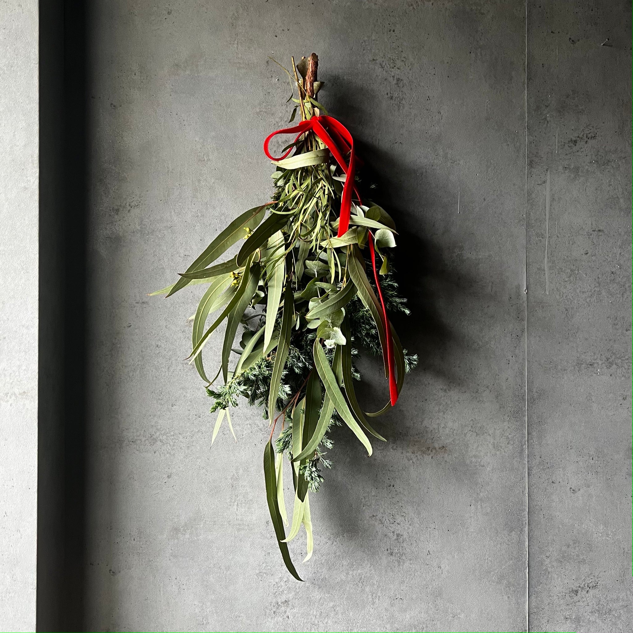 フレッシュグリーンユーカリスワッグ