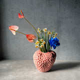 Strawberry vase L / Pink